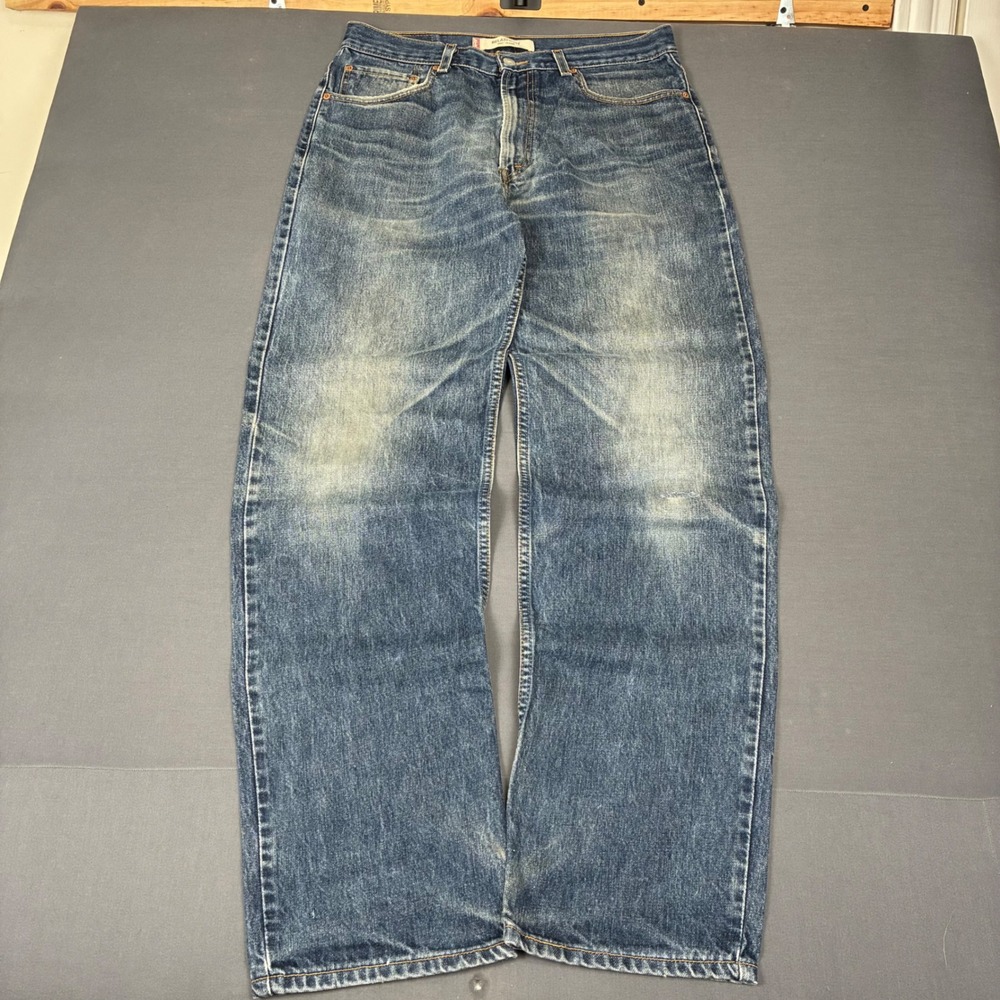 Y2K Levi's 550 Relaxed Fit Medium Wash Jeans Mens Size 33x34 Whiskered Good Fade